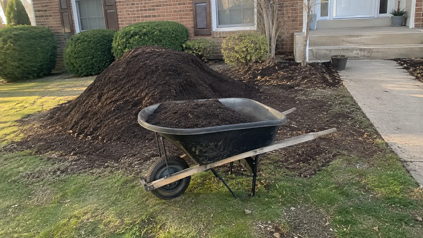 Soil and Mulch Delivery by Wynter Landscaping & Handyman in Toronto and the GTA