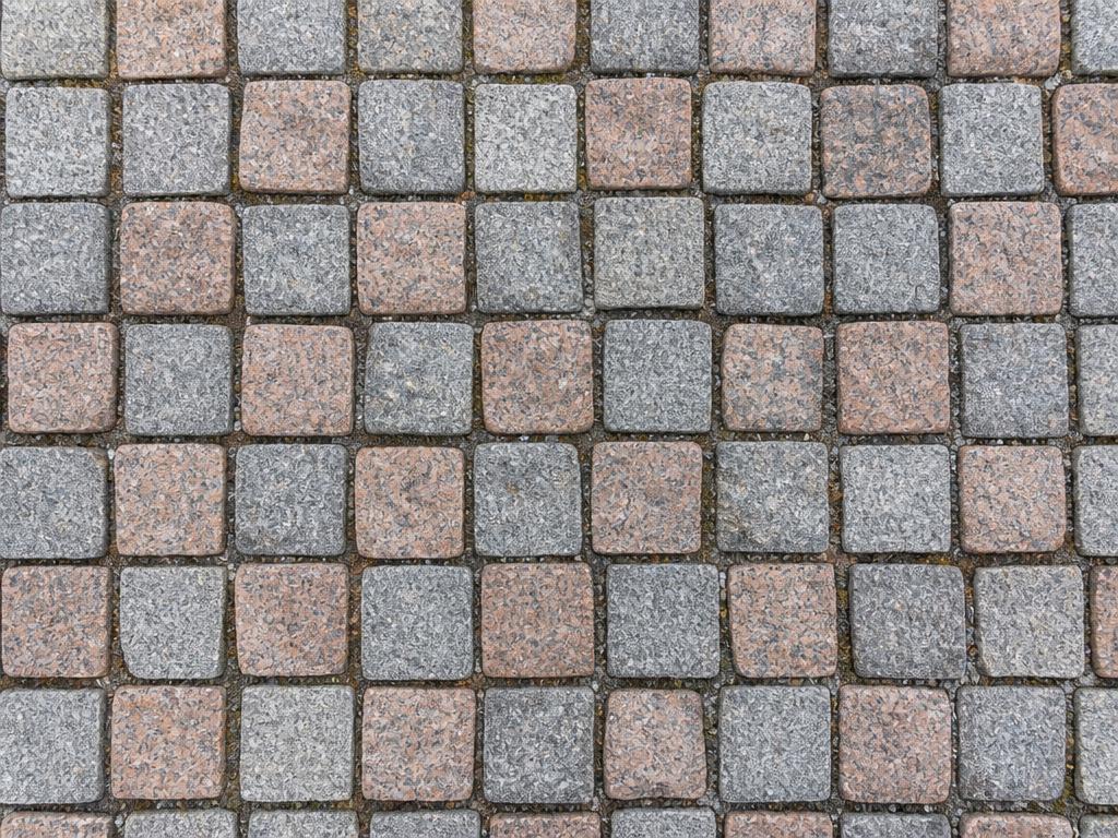 Granite Setts — custom patios & stonecraft material